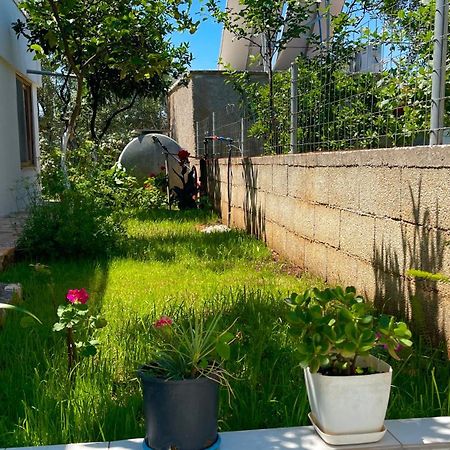 Guesthouse Shehu Ksamil Ngoại thất bức ảnh
