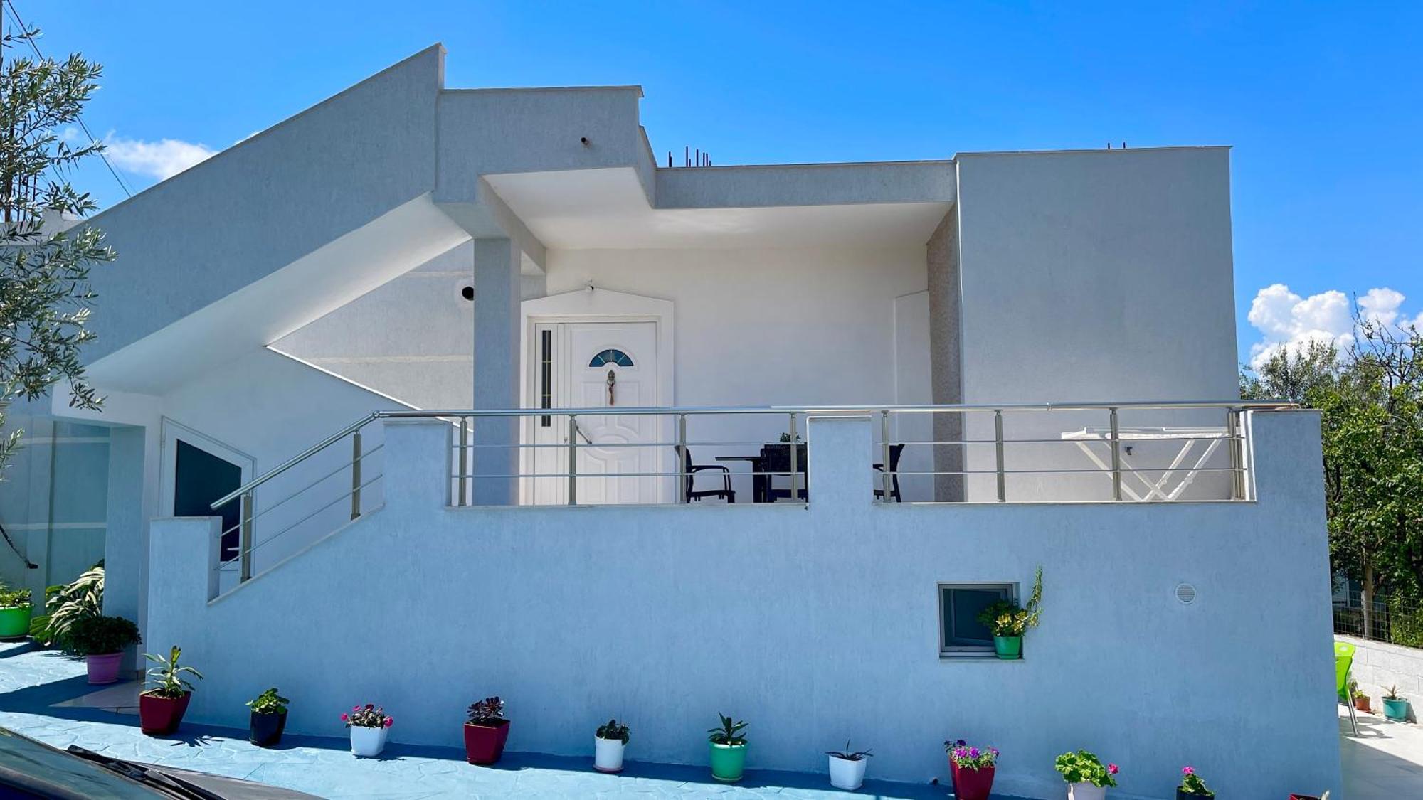 Guesthouse Shehu Ksamil Ngoại thất bức ảnh